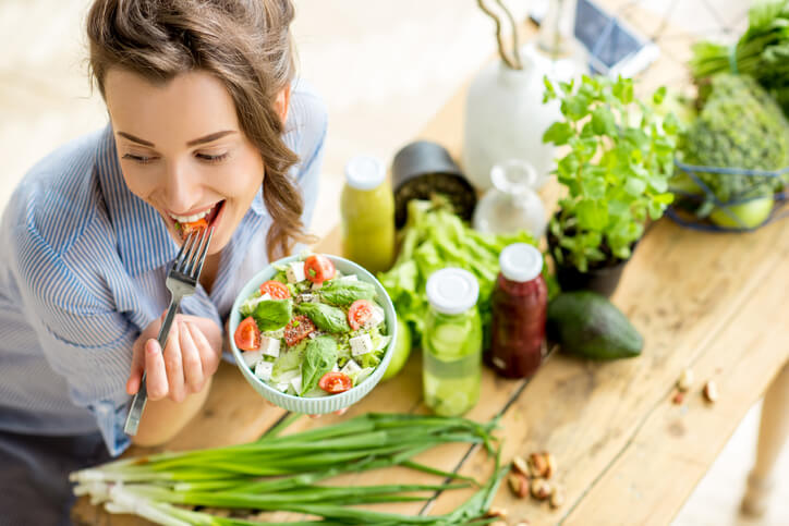 Fünf einfache Schritte zu gesunder Ernährung ohne Stress und Einschränkungen